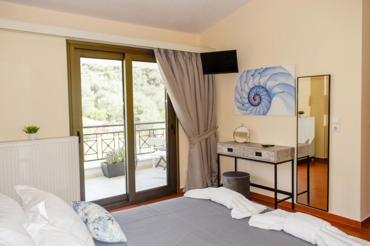 Zoe'S Flat Megali Ammos Apartment Skiathos Exterior foto